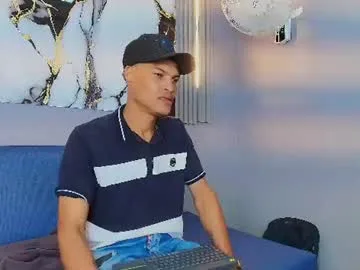 ander_ficher live stage