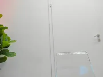 angel__vibe live stage