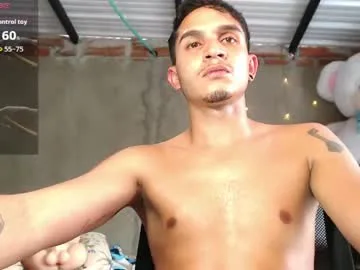 angel_latinboy live stage