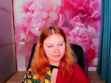 angelinalow live stage