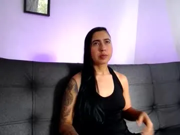 aria_jhonsson777 live stage