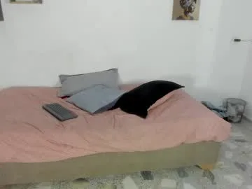 ashley_girl_queen live stage