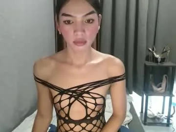 asian_cassy live stage