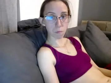 Photo of barelylegalblondy