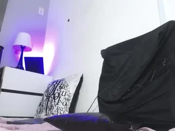 beautifull_wild_girl live stage