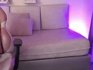 bella_sky__ live stage