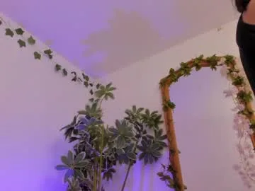 bonniecute_ live stage