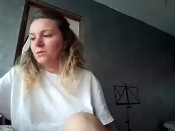 brendaaryas live stage