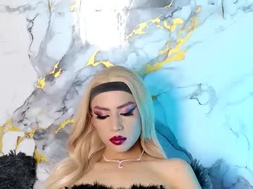 briana_white live stage