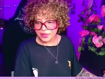 bunnylilith_ live stage