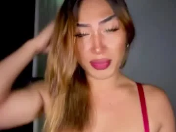 carmella_romance live stage
