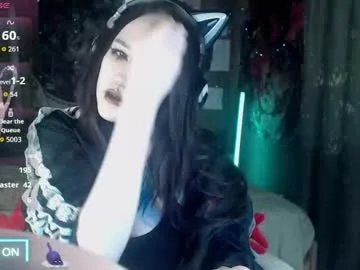 chloe_crystall_killer live stage