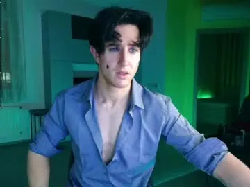 christianlevine_ live stage