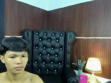 crazyasiantwink live stage