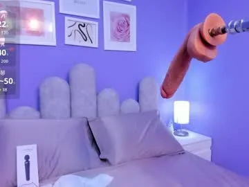 dahiana_boobs live stage