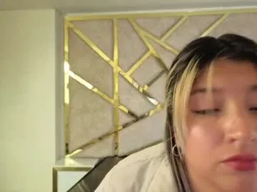 dahiana_dmour live stage