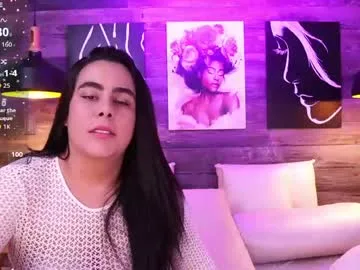 dany_alexa live stage