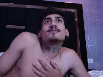 dark_eros_ live stage