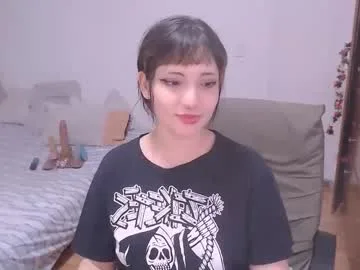 deni_bloom live stage