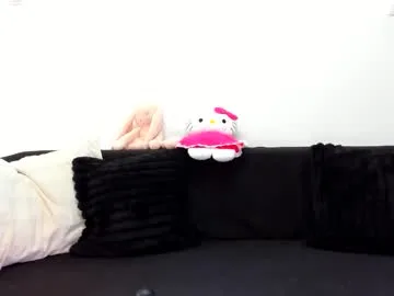 devinesex live stage