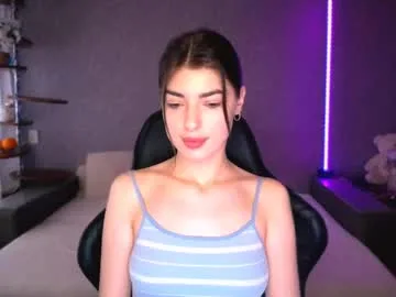 dianaa_lee live stage