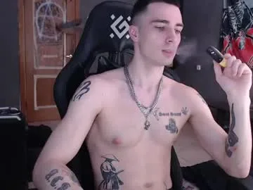eduard_loveee live stage