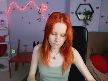 ella_soft_ live stage