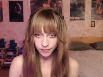 ellie_friendly live stage