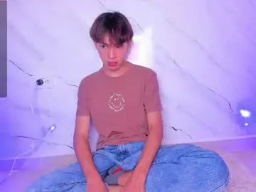ely_king live stage