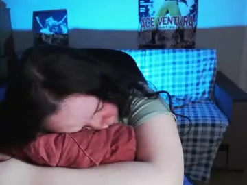 emillybones live stage