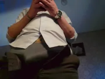 emveeboy96 live cam preview