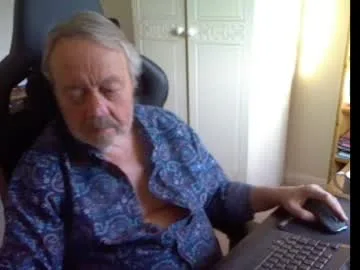 erasmus_d live stage