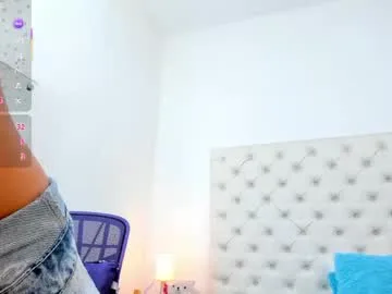 esmeralda_06 live stage