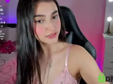esmeralda_le live stage