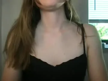 esthergreyplus live stage