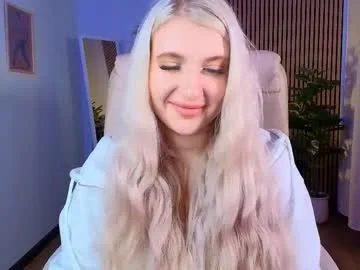 evacadooo live stage