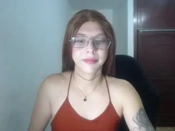 evi_kitty live stage
