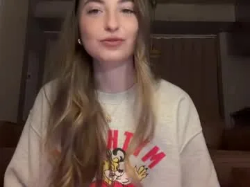 fantasyella live stage