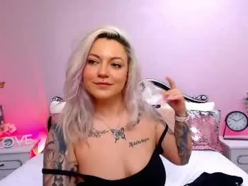 foxxyclarise live stage
