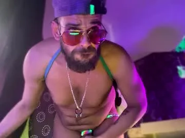 guyst_049 live stage