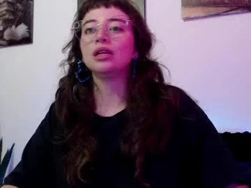 hannah_hexx live stage