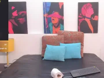 hannahwilliamss live stage