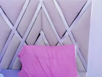 helenn_monroy1 live stage