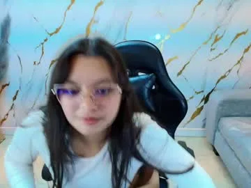 honeydoll_tf live stage