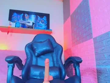 hotcakes_uwu live stage