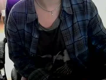 hotty_mary live stage