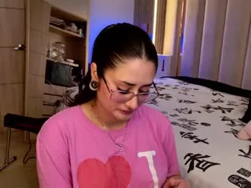 iamnyxy_ live stage