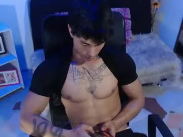 ian_west live stage
