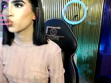 ivanna_tay1 live stage