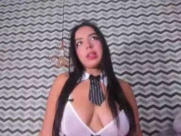 ivonnereyes live stage